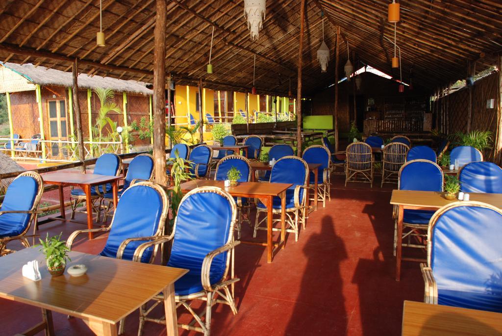 Molly'S Nest Hotel Mandrem Ngoại thất bức ảnh