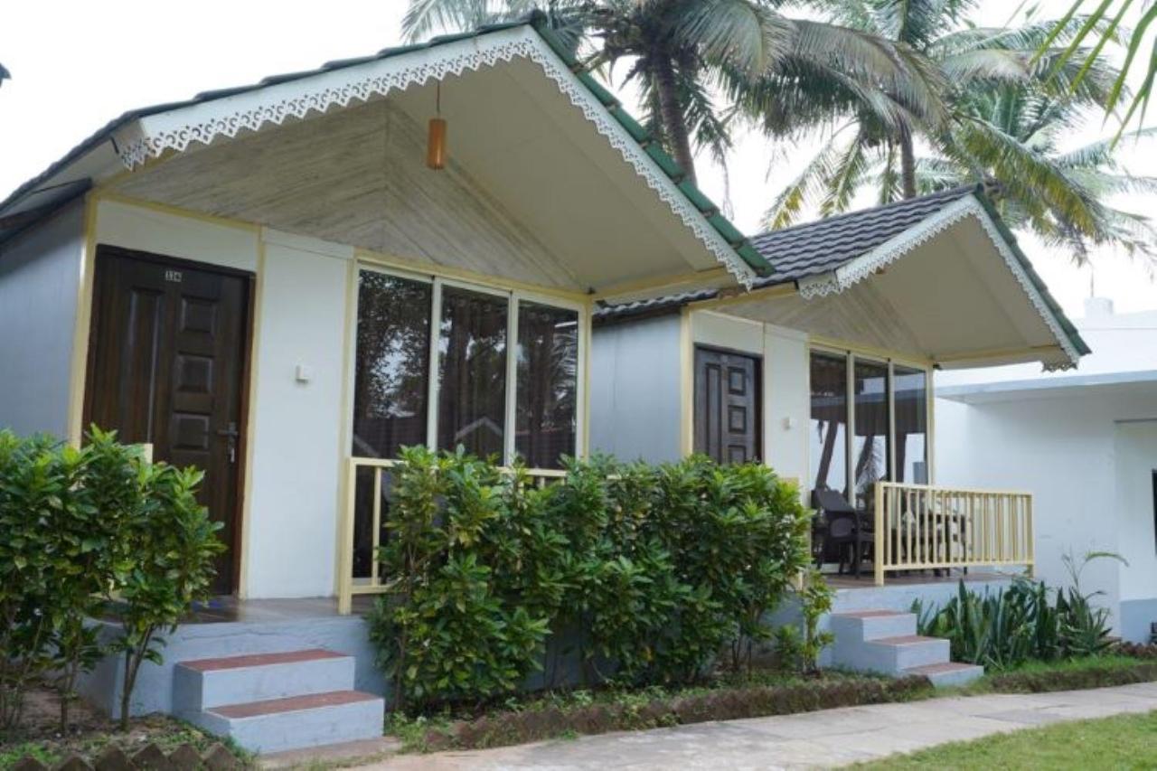 Molly'S Nest Hotel Mandrem Ngoại thất bức ảnh