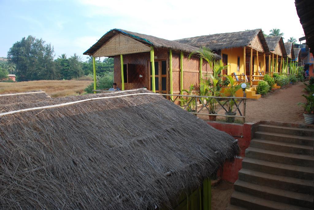 Molly'S Nest Hotel Mandrem Ngoại thất bức ảnh