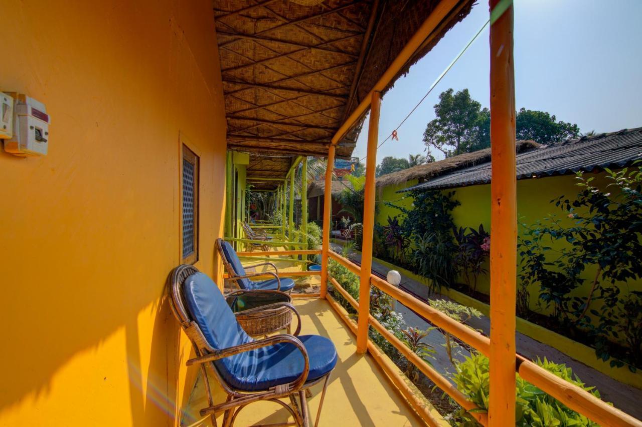 Molly'S Nest Hotel Mandrem Ngoại thất bức ảnh