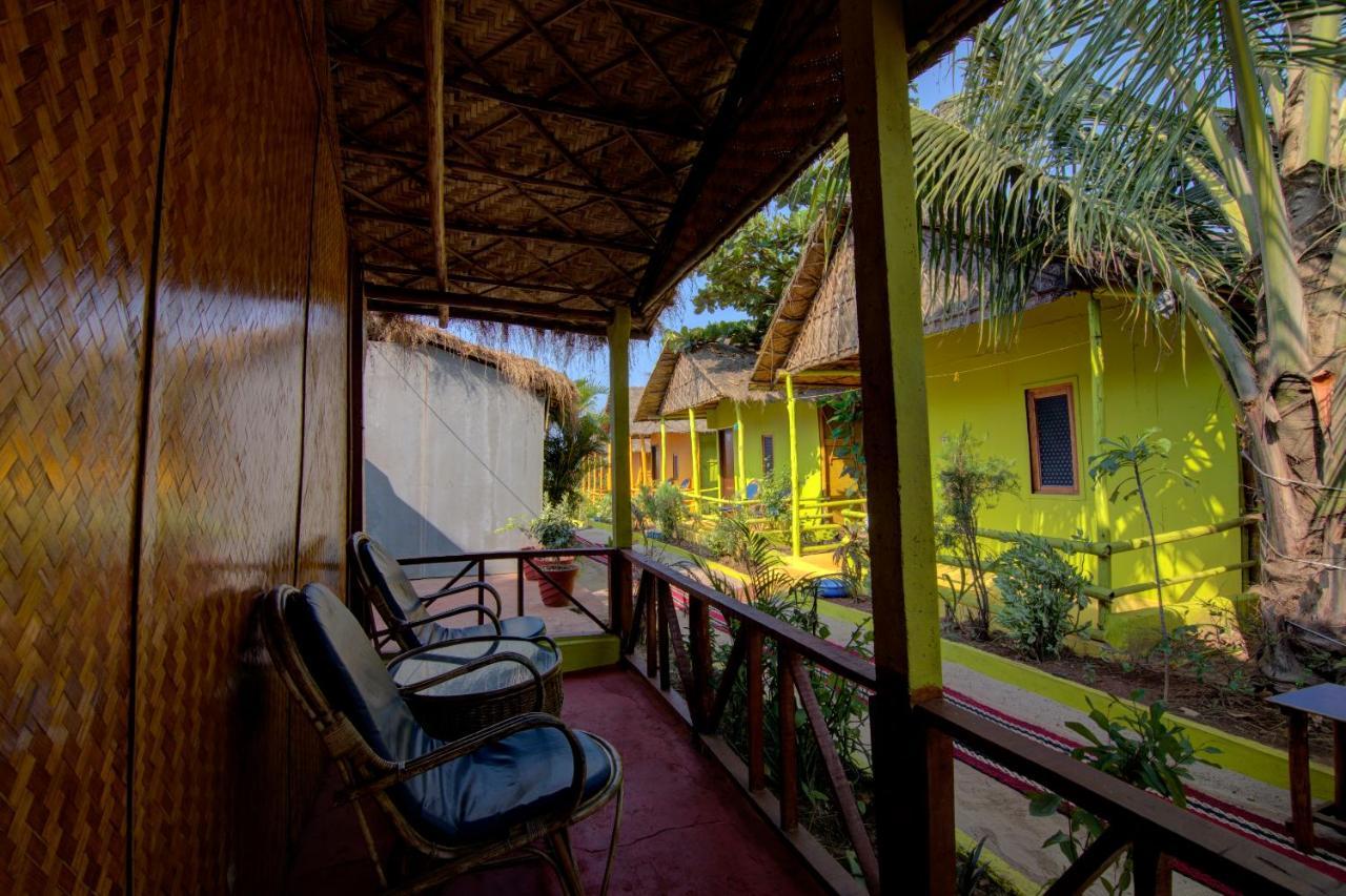 Molly'S Nest Hotel Mandrem Ngoại thất bức ảnh